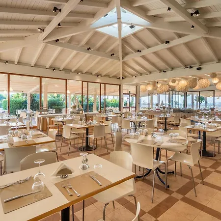 Le Dune Club Hotel 4*