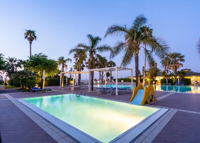Le Dune Club Hotel Torre di Faro