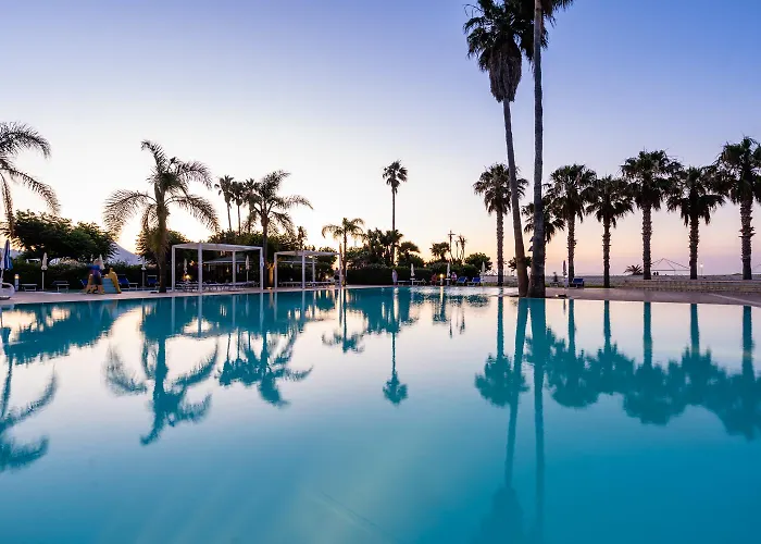 Le Dune Club Hotel Torre di Faro